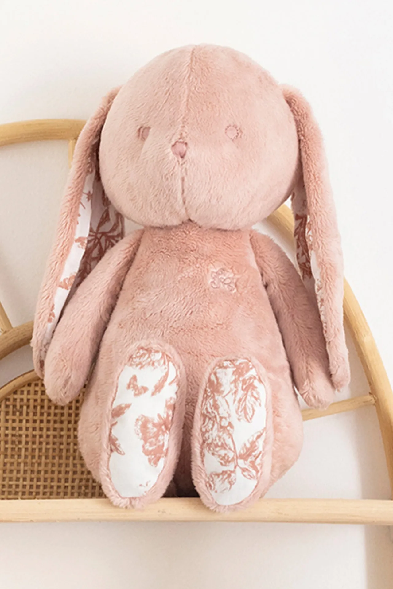 Tartine et Chocolat Augustin le Lapin Imprimé inspiration Toile de Jouy rose 25cm| Ligne Toile De Jouy|Peluches