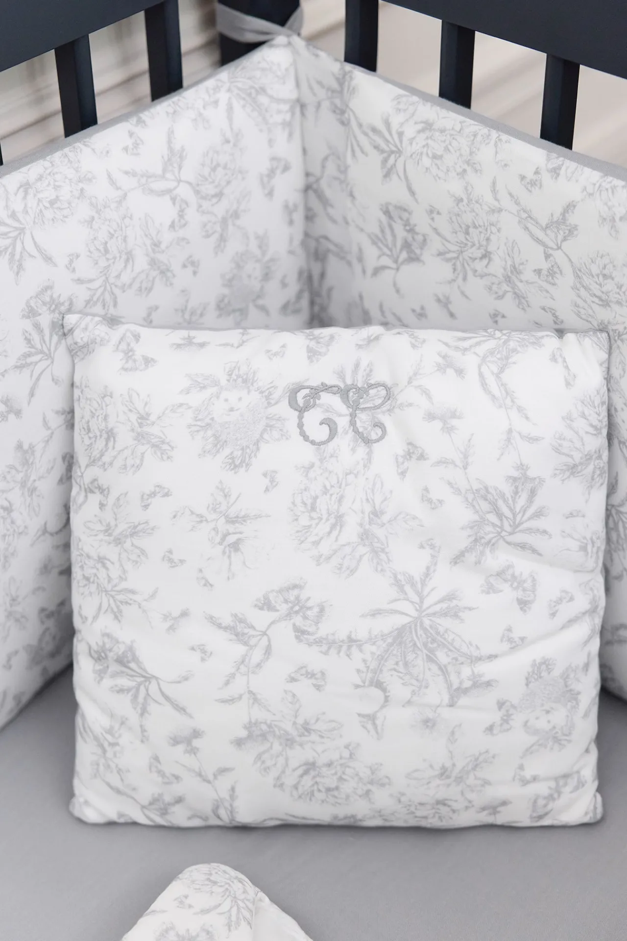 Tartine et Chocolat Coussin réversible Imprimé inspiration toile de jouy gris| Toile De Jouy Gris|Gigoteuses - Linges De Lit