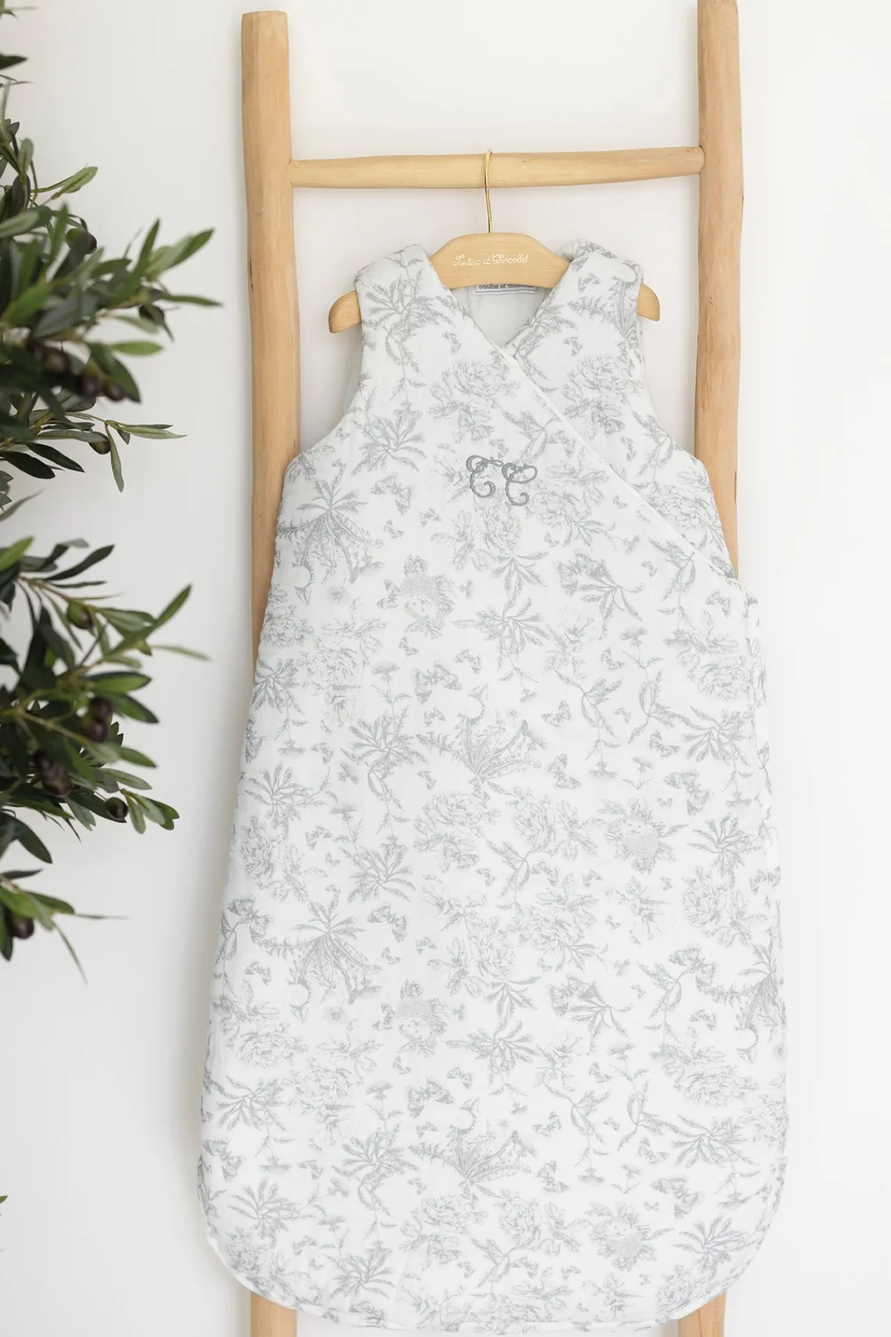 Tartine et Chocolat Gigoteuse T2 Imprimé inspiration toile de jouy gris| Toile De Jouy Gris|Gigoteuses - Linges De Lit