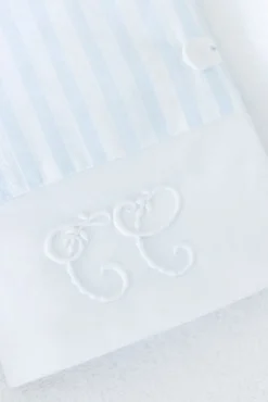 Tartine et Chocolat Housse de carnet de santé Garda bleu ciel| Garda Ciel|Sacs À Langer - Nids D'Ange