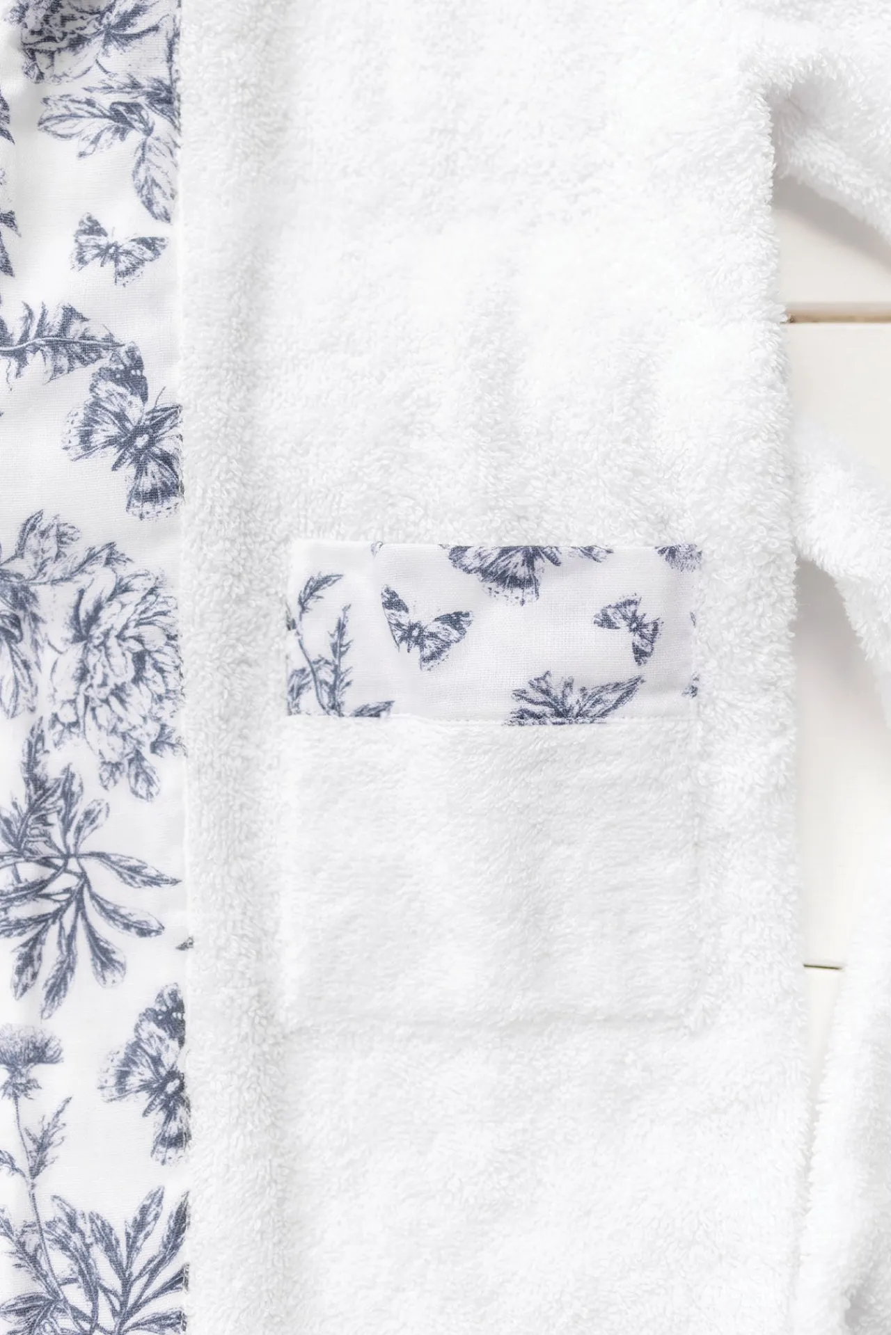Tartine et Chocolat Peignoir Toile de Jouy x Abbaye des Vaux de Cernay| Toile De Jouy Bleu