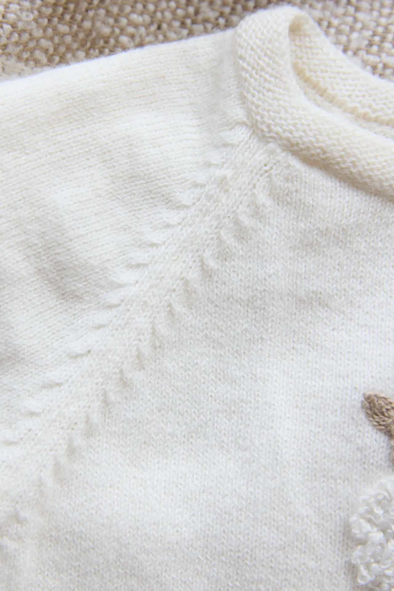 Tartine et Chocolat Pull Ecru broderie mouton| Cardigans|Cardigans - Gilets