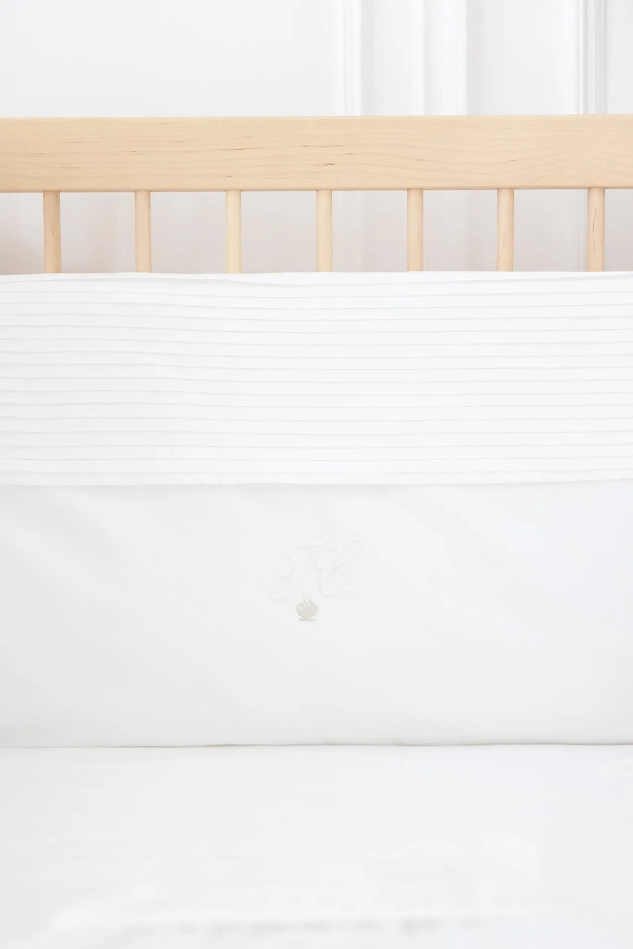 Tartine et Chocolat Tour de lit Monogramme blanc| Monogramme|Gigoteuses - Linges De Lit
