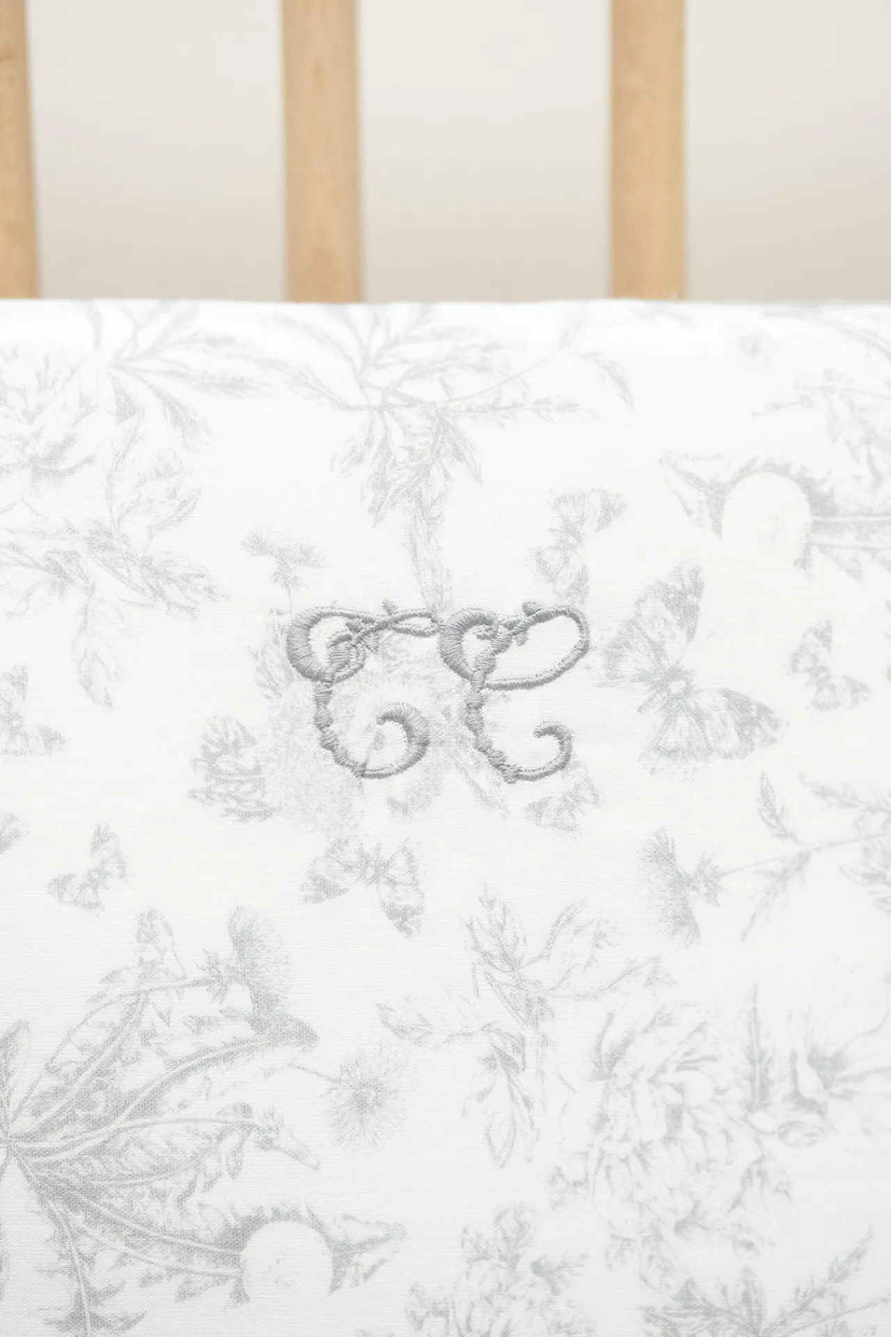Tartine et Chocolat Tour de lit Imprimé inspiration toile de jouy gris| Toile De Jouy Gris|Gigoteuses - Linges De Lit