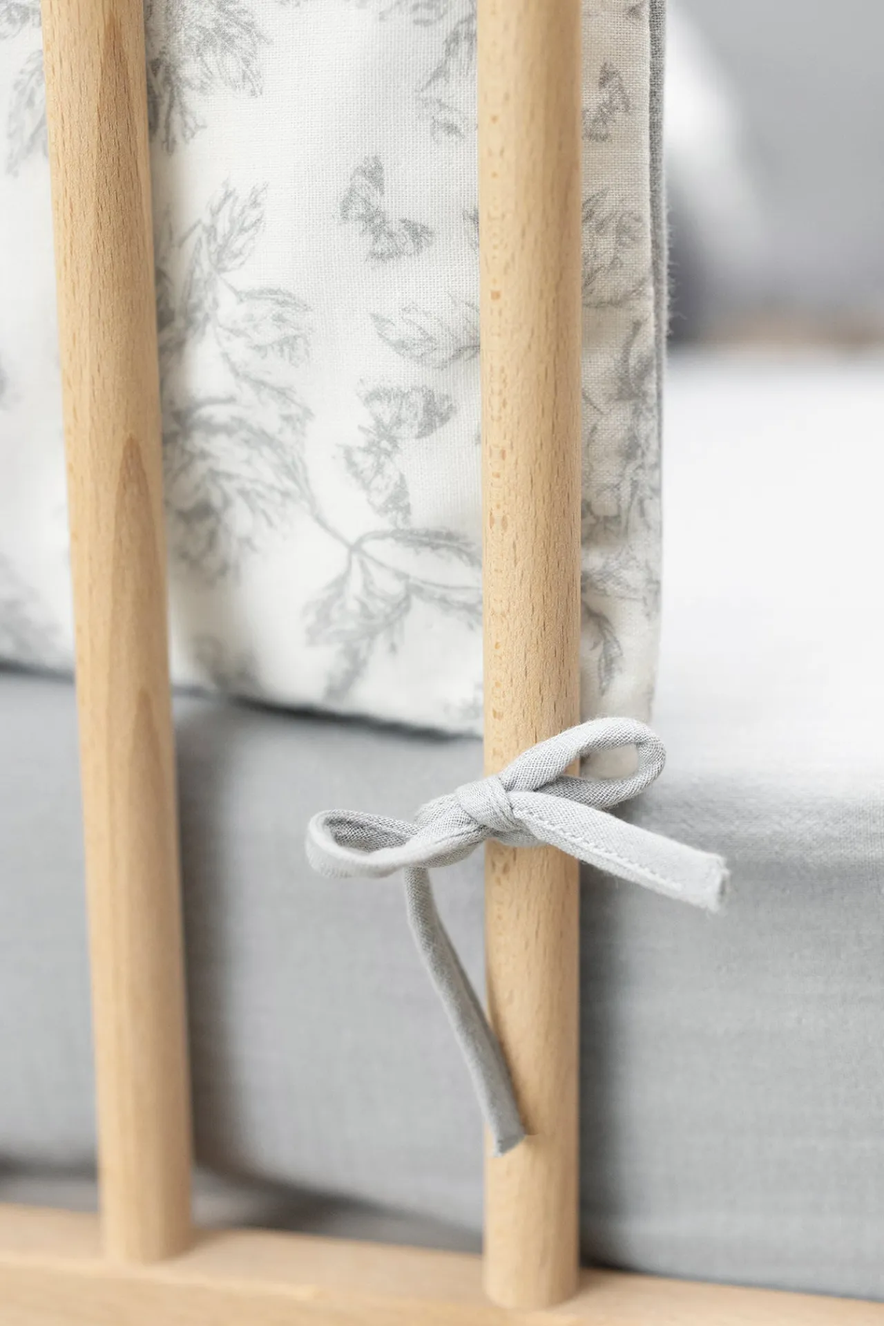 Tartine et Chocolat Tour de lit Imprimé inspiration toile de jouy gris| Toile De Jouy Gris|Gigoteuses - Linges De Lit