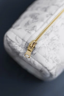 Tartine et Chocolat Trousse de toilette Imprimé inspiration toile de jouy gris| Toile De Jouy Gris|Linges - Accessoires De Bain