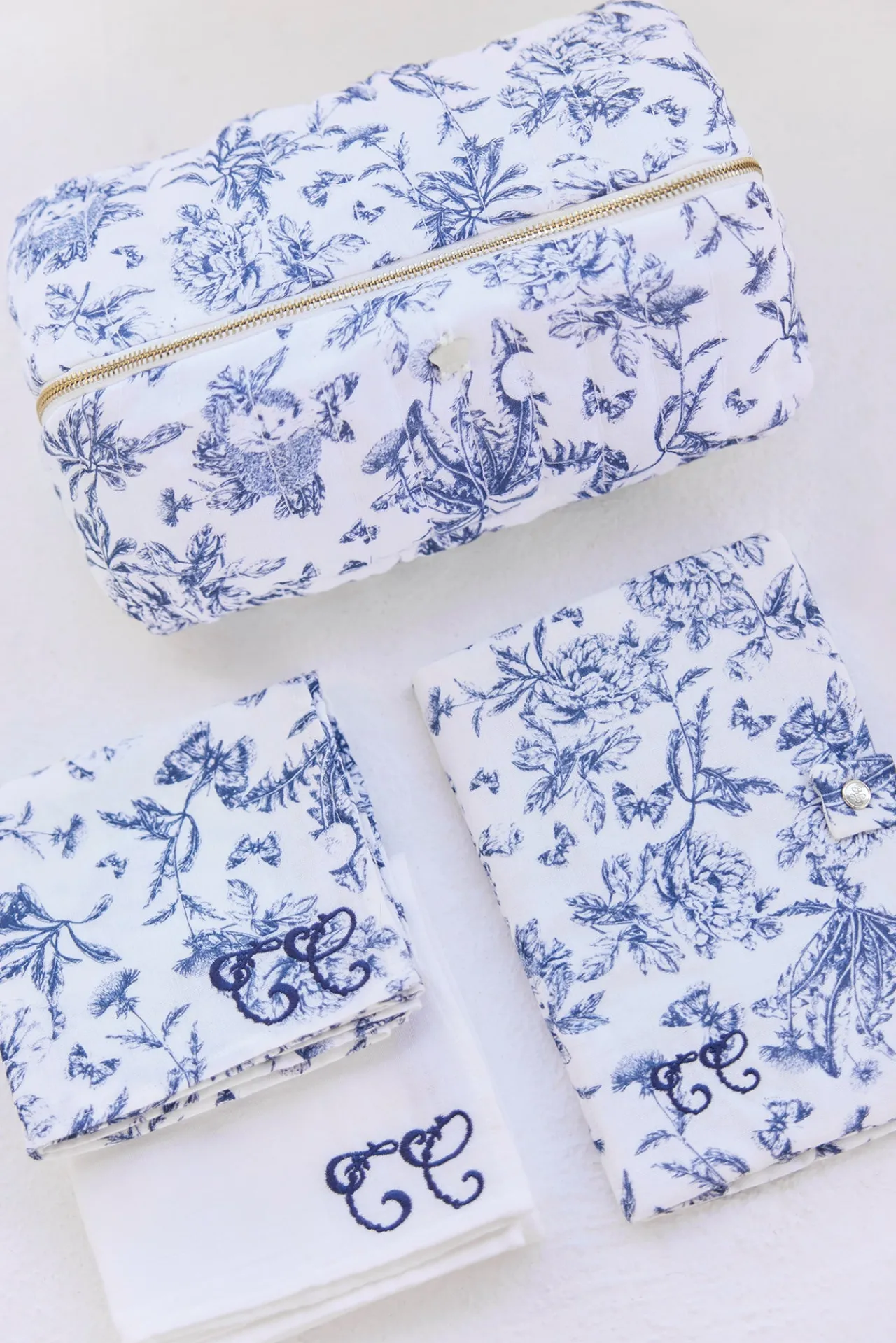 Tartine et Chocolat Trousse zippée Imprimé inspiration Toile de Jouy bleu| Toile De Jouy Bleu|Linges - Accessoires De Bain